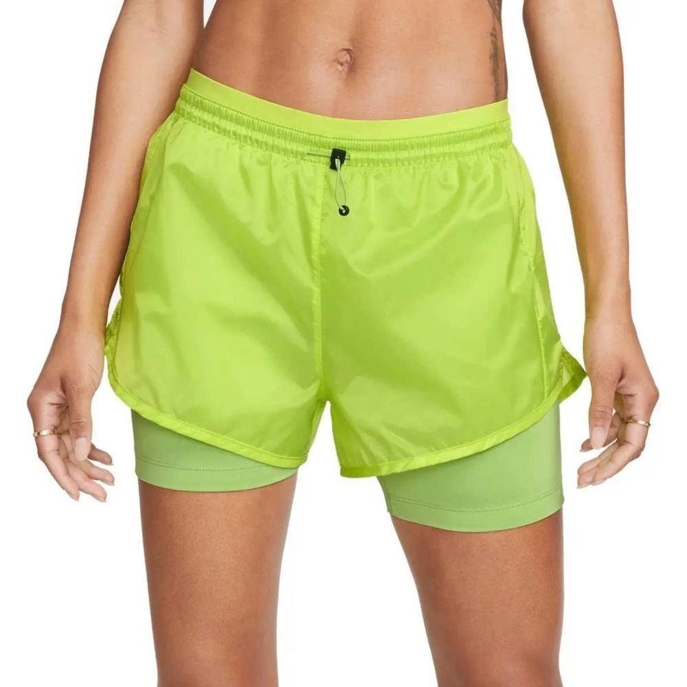 Nike Icon Clash Luxe 2 in 1 Layered Mid-Rise Running Shorts